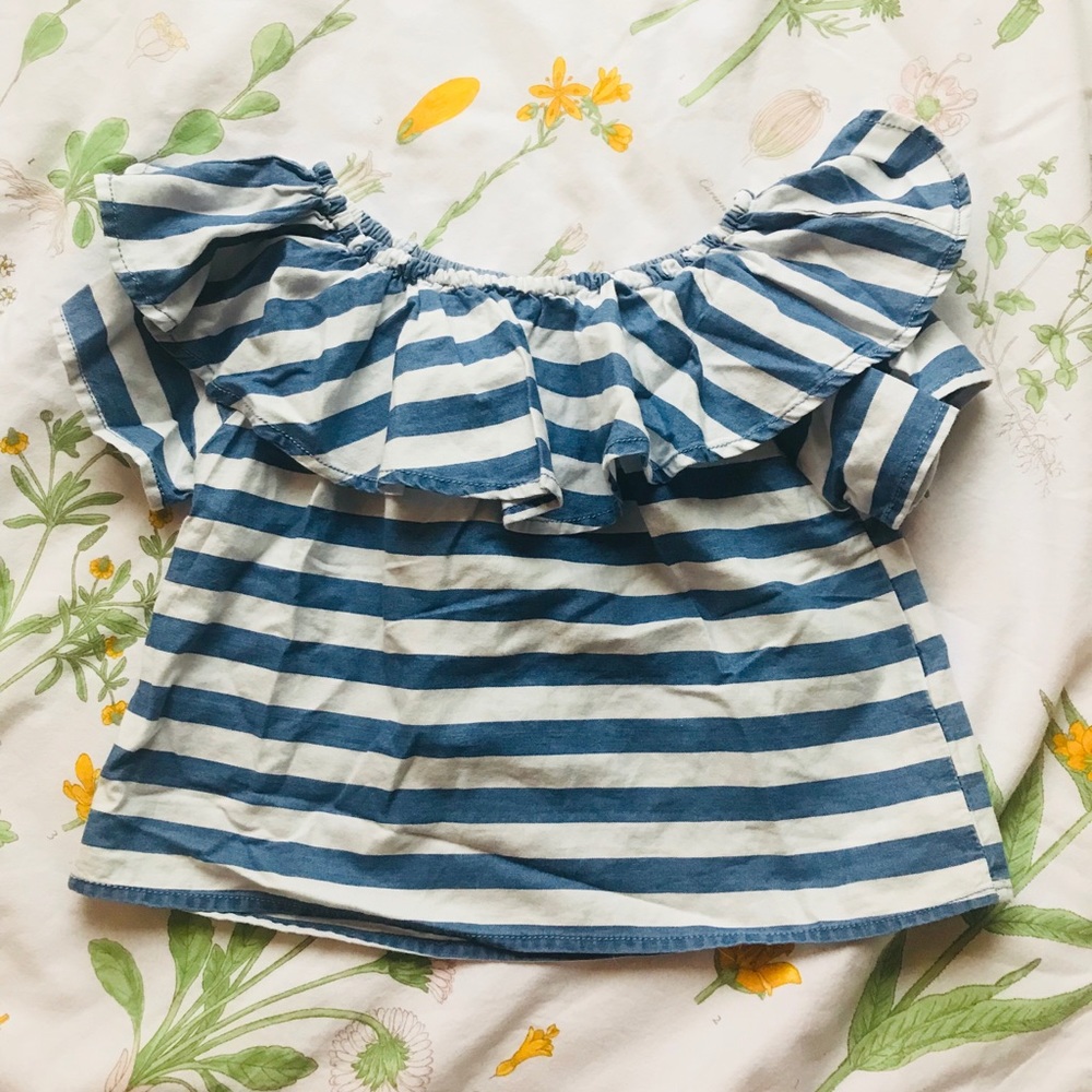 Zara ruffle top